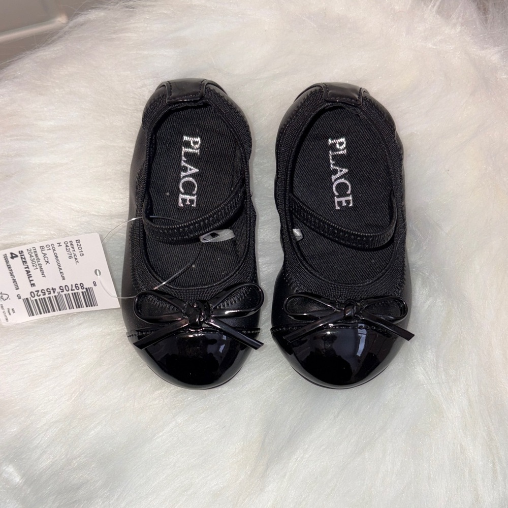 The Children's Place Black Dress Shoes with Bow